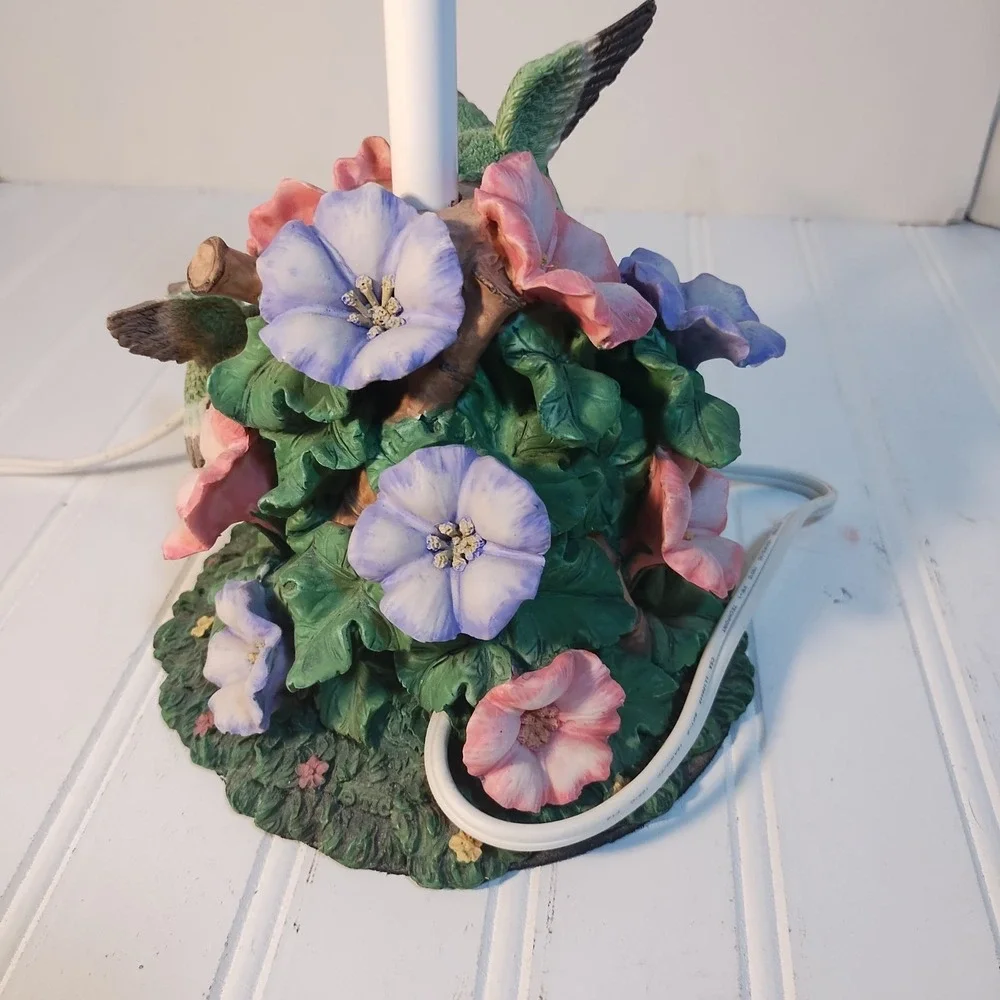 Vintage‎ Porcelain Hummingbird Lamp Morning Glory Floral Sculpted Accent Light